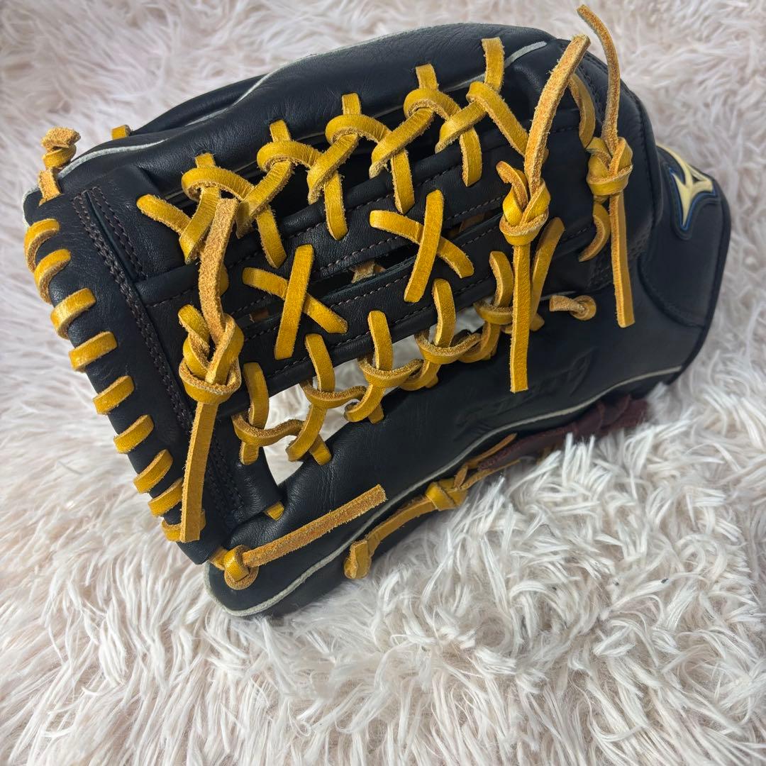 美品 Mizuno 軟式グローブ 左利き用黒/黄　せレクトナイン 野手用