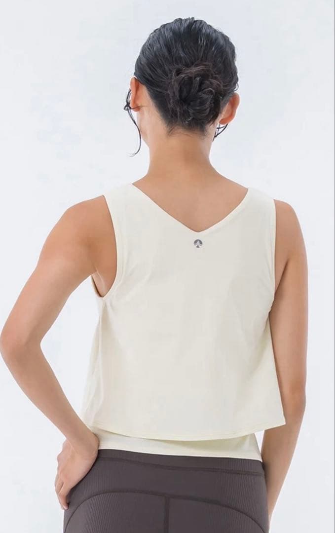 SUKALA 、Lサイズ web限定品タンクトップ、新品