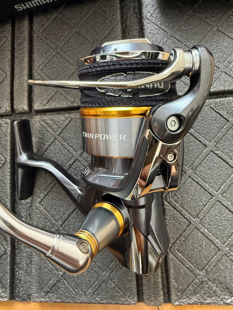 SHIMANO TWIN POWER SW6000HG スピニングリール