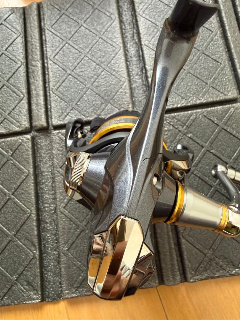 SHIMANO TWIN POWER SW6000HG スピニングリール