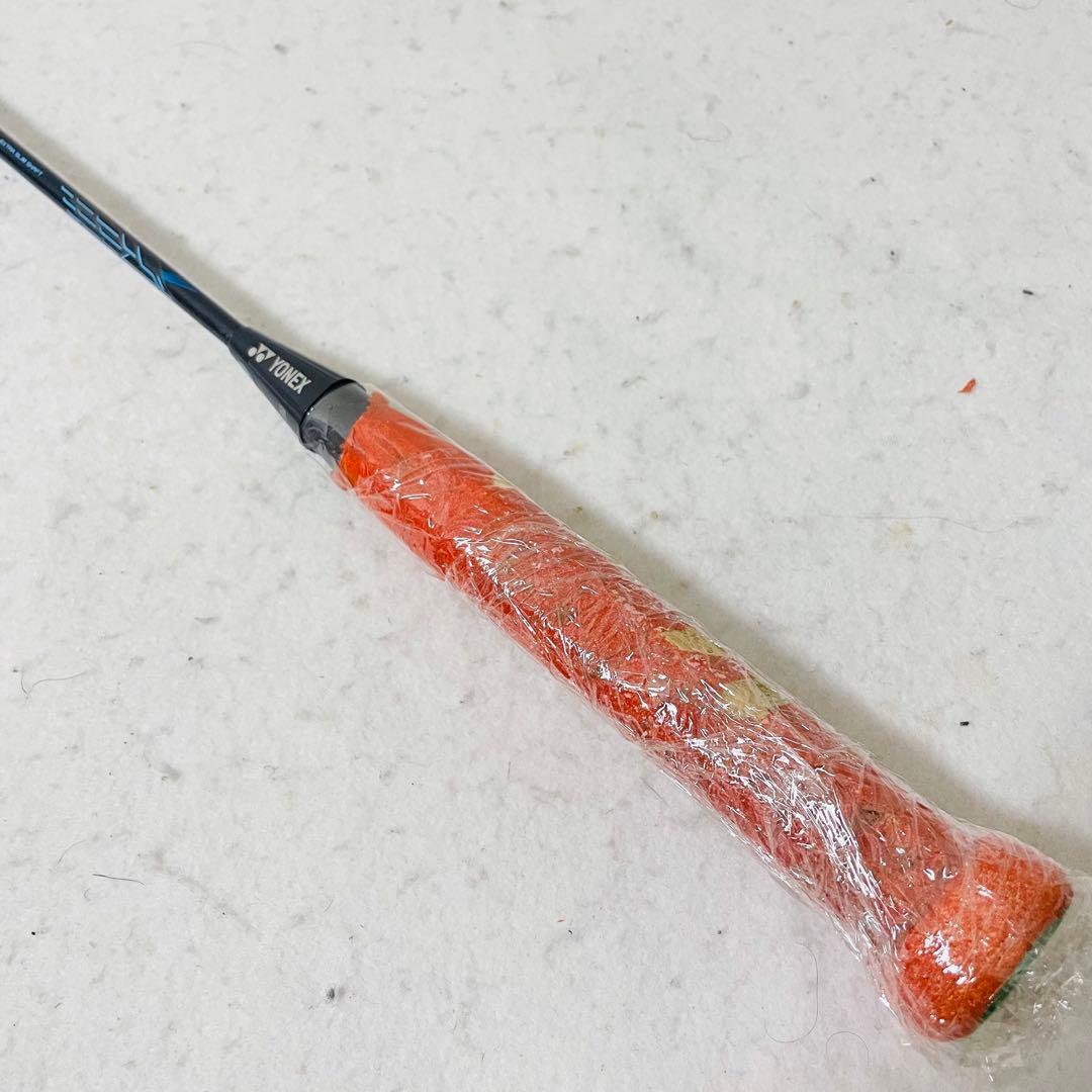 YONEX VOLTRIC Z-Force II 4UG5 ボルトリック 2