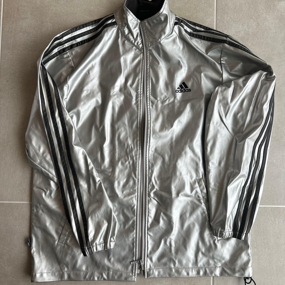 adidas ⚪︎メタリックセットアップ⚪︎サウナスーツ⚪︎ジャージＬ、パンツLL