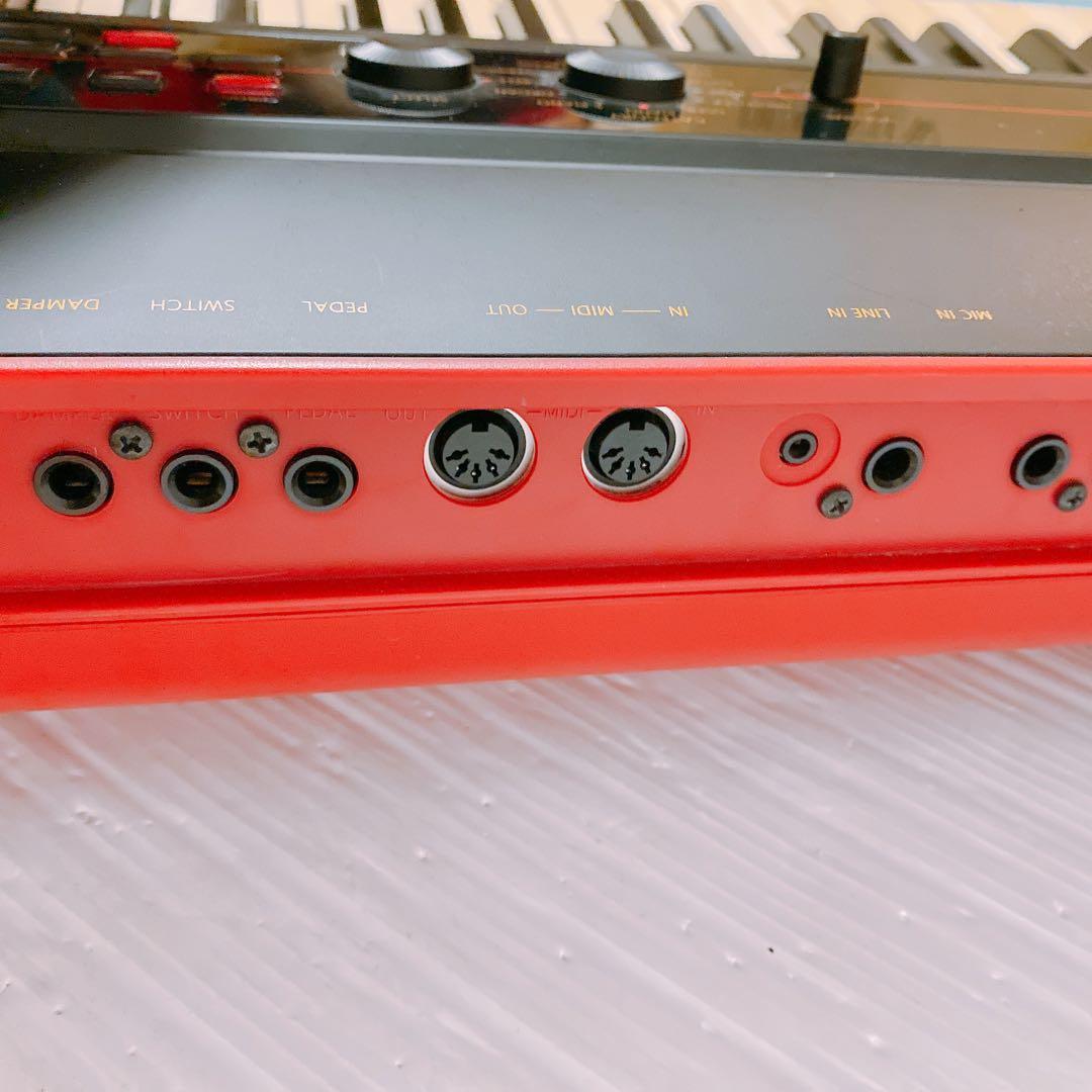 KORG KROSS-88 シンセサイザー　ケース付き