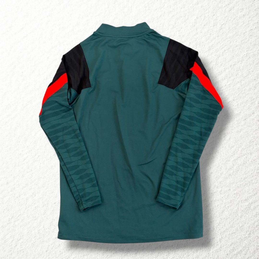 美品【NIKE】リバプール 21/22公式 ハーフジップ サッカーウェア 緑 M