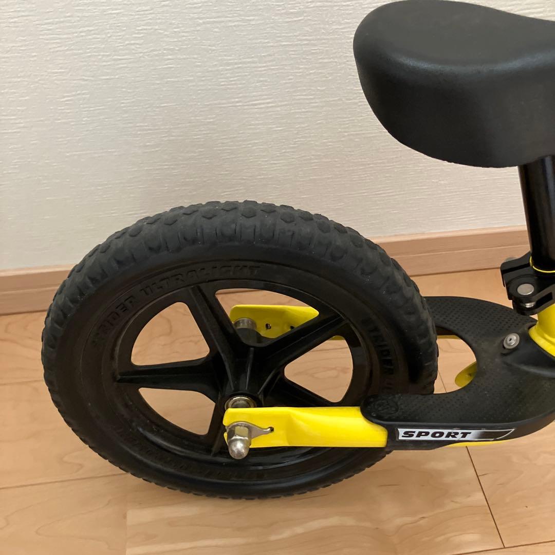 STRIDER バランスバイク イエロー
