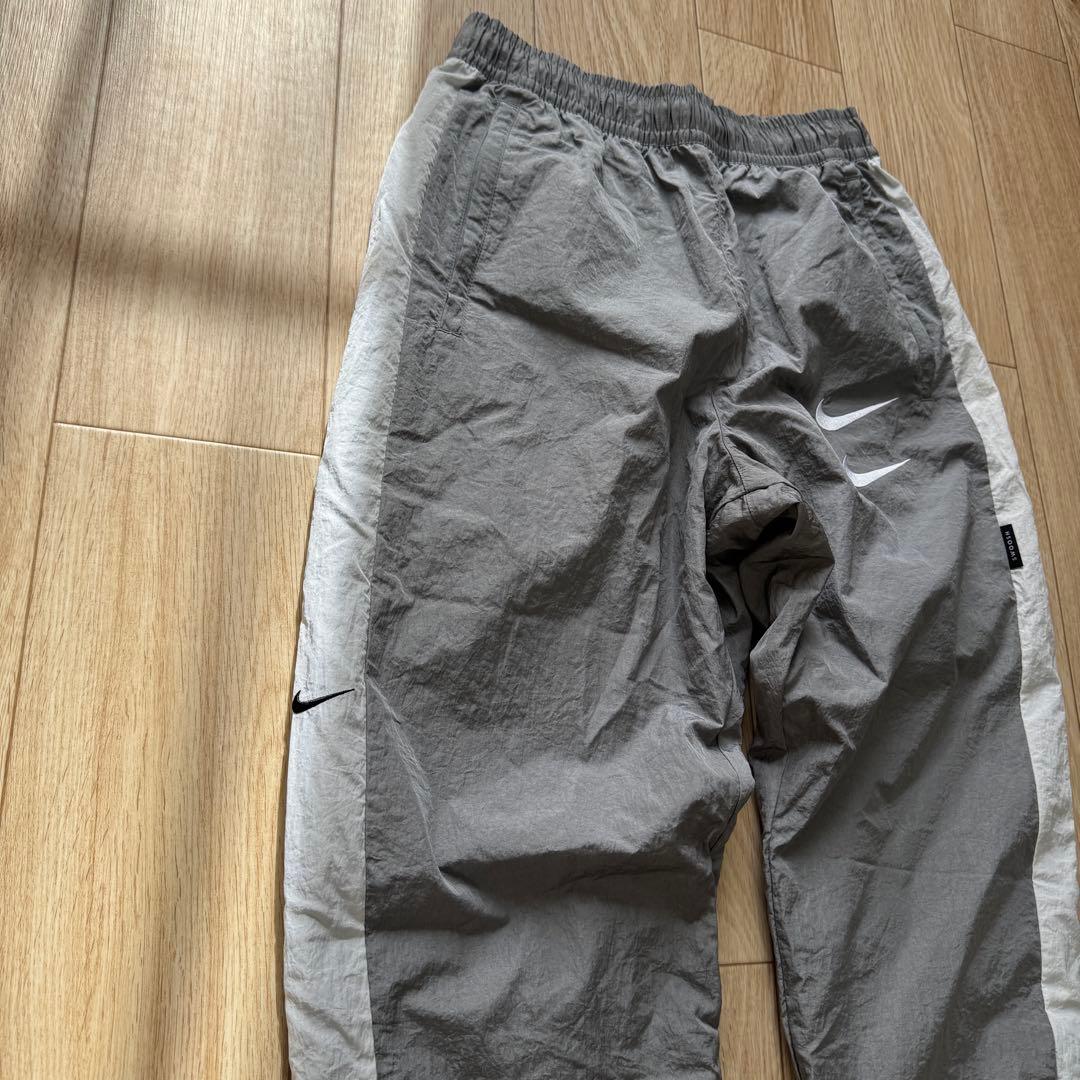 NIKE SWOOSH ナイロン セットアップ 【未使用コンディション】