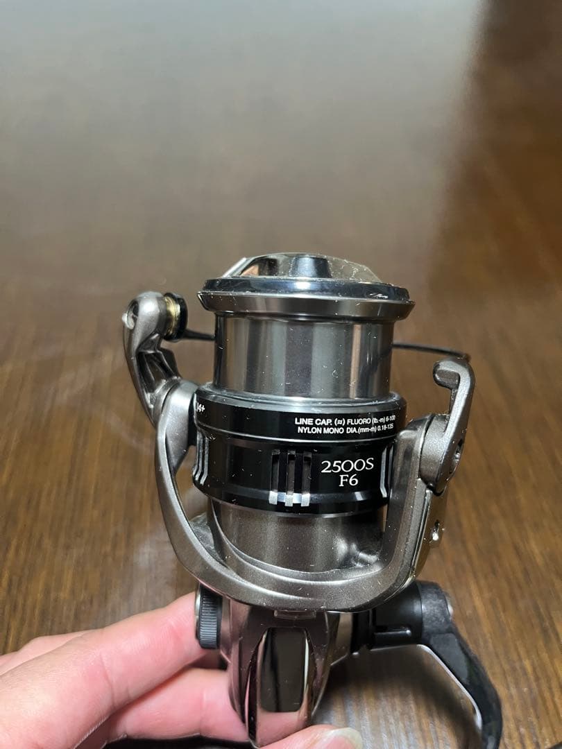 SHIMANO 17 コンプレックス C14+ 2500S F6