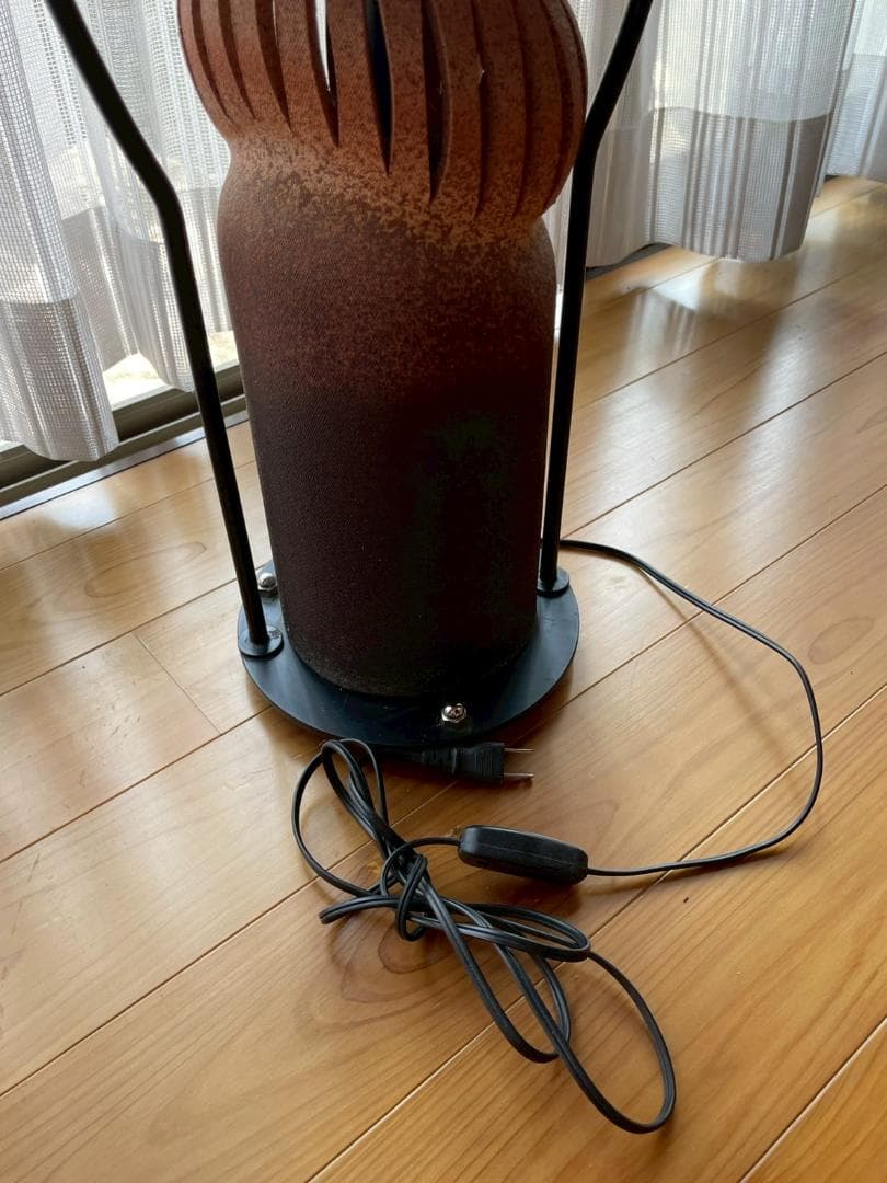 陶器モダンブラウンフロアスタンド