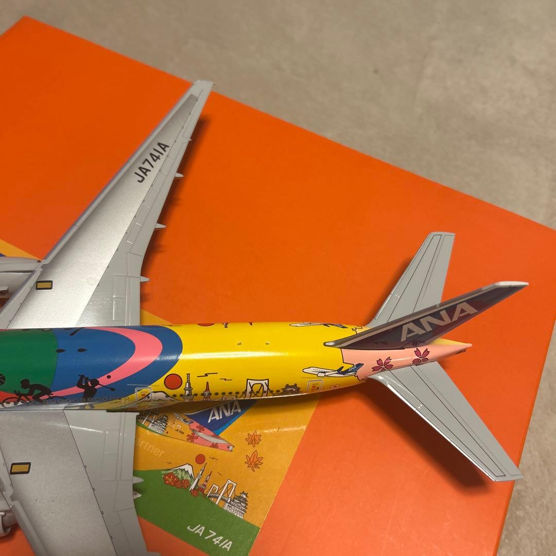 ANA Boeing 777-200ER スケール1/200