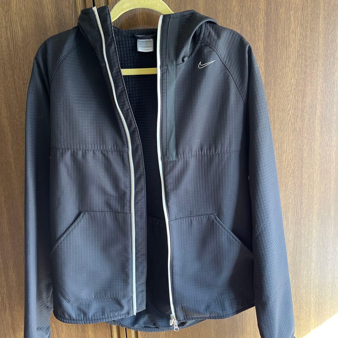 Nike ブラック ウィンドブレーカー