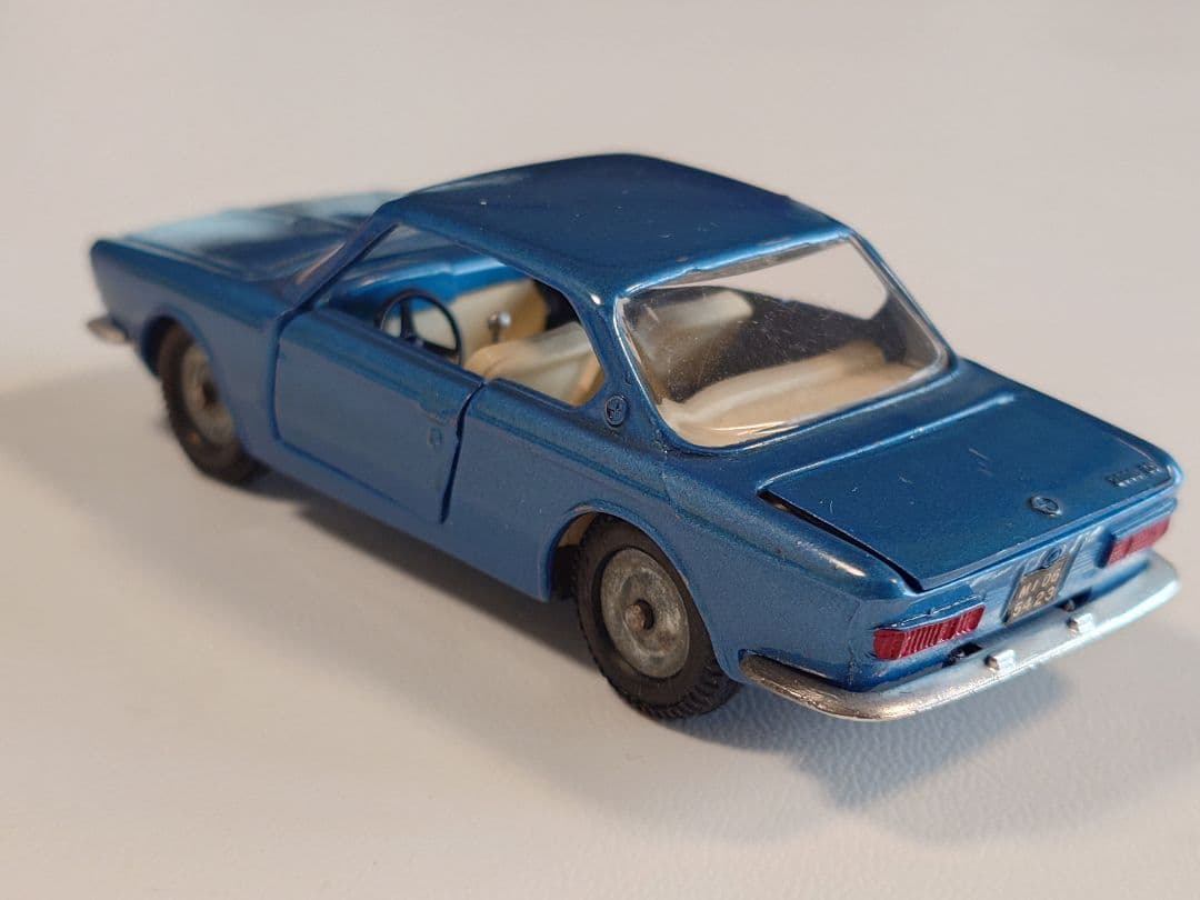 MEBETOYS 　A-17  2000 COUPE SPORT