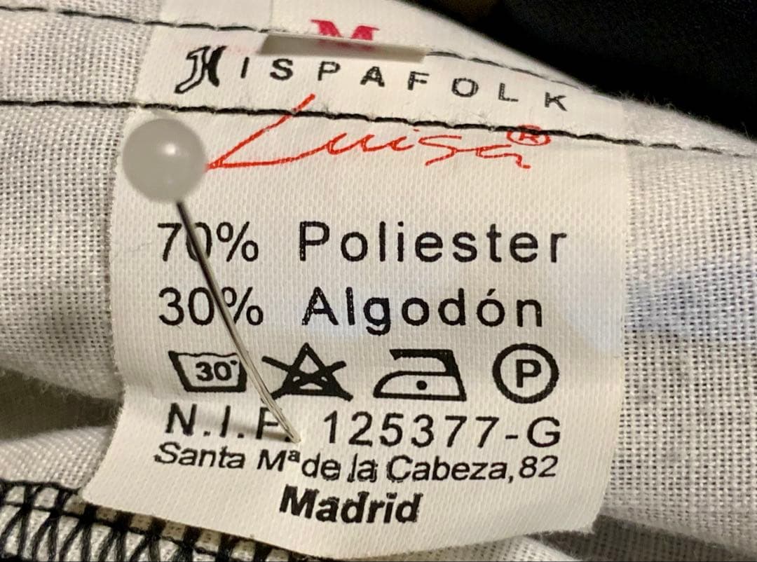 フラメンコ衣装　スペイン製ワンピース黒白ドット、ボレロ付き