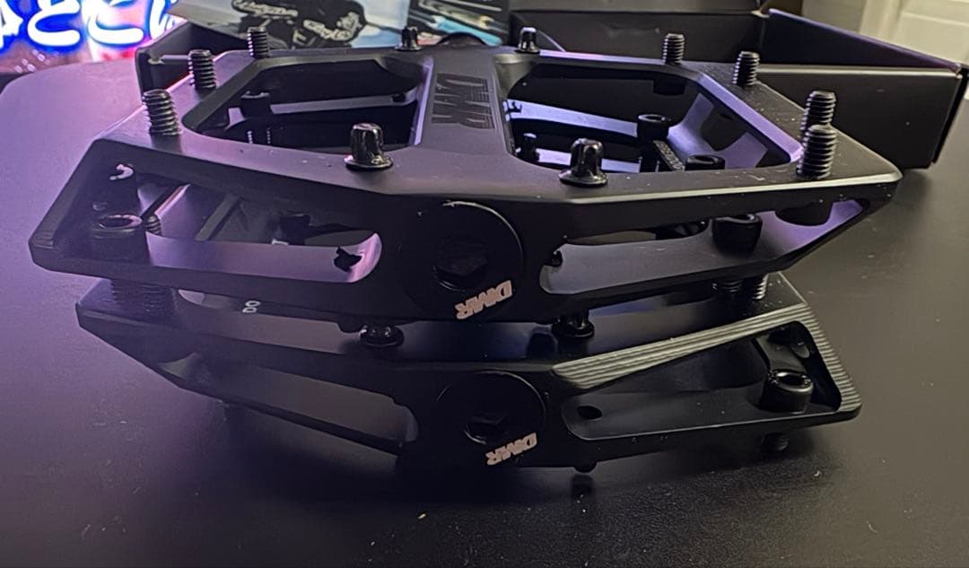 DMR ディーエムアールBrendog Vault V2 ペダル 黒　新品未使用