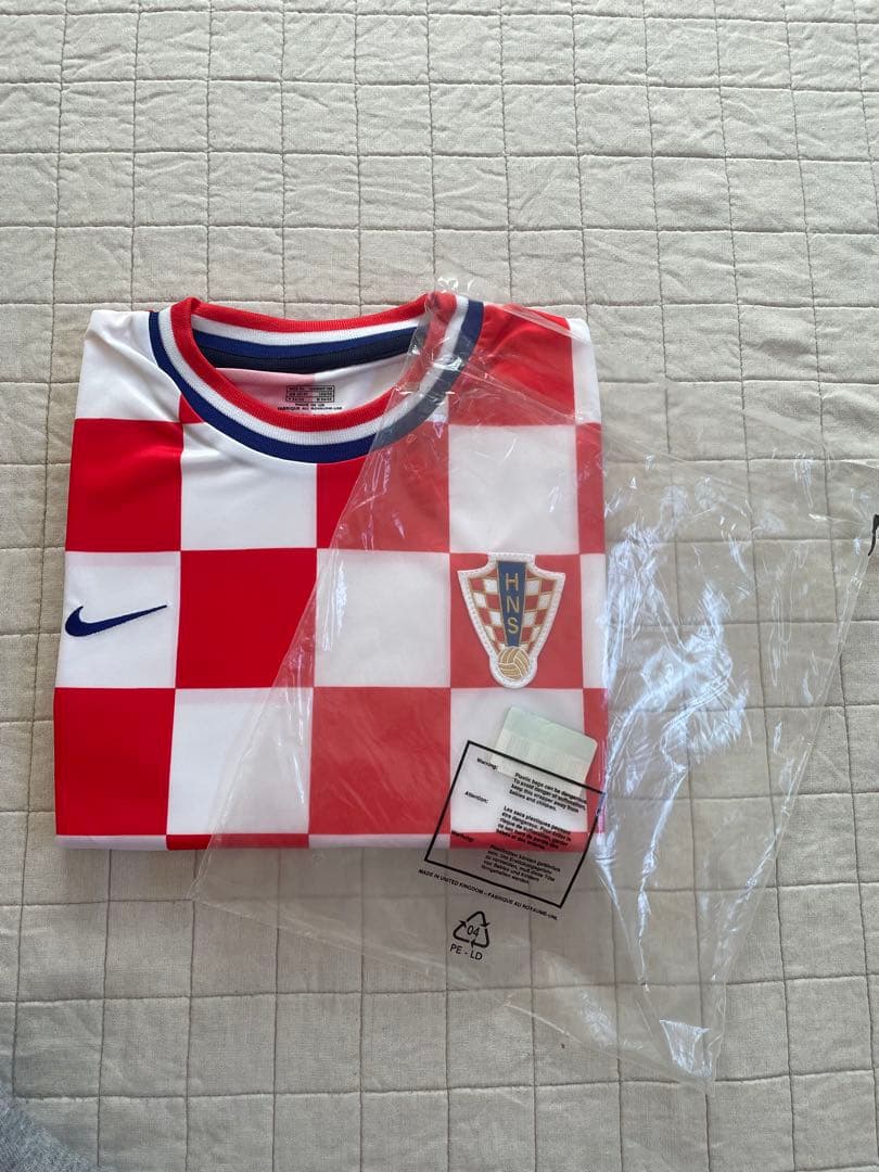 新品 タグ付き サッカークロアチア代表 ユニホーム