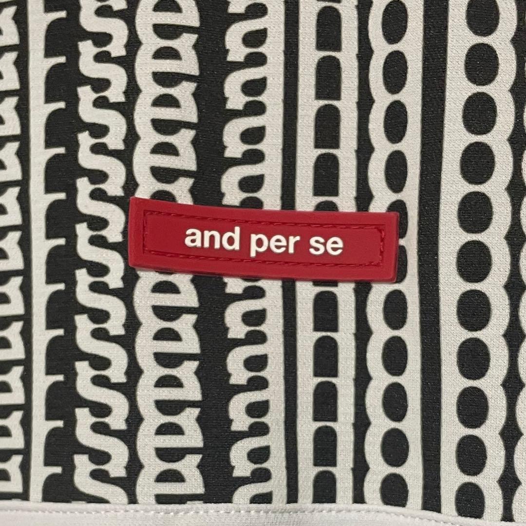 AND PER SE 半袖ハイネックTシャツ　ブラック