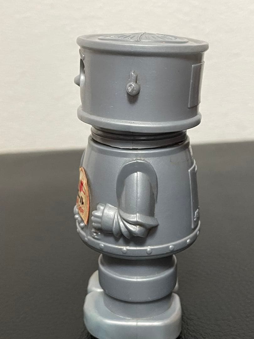 古谷製菓 ★ ボロット　チョコボールの容器　★ 丸出だめ夫