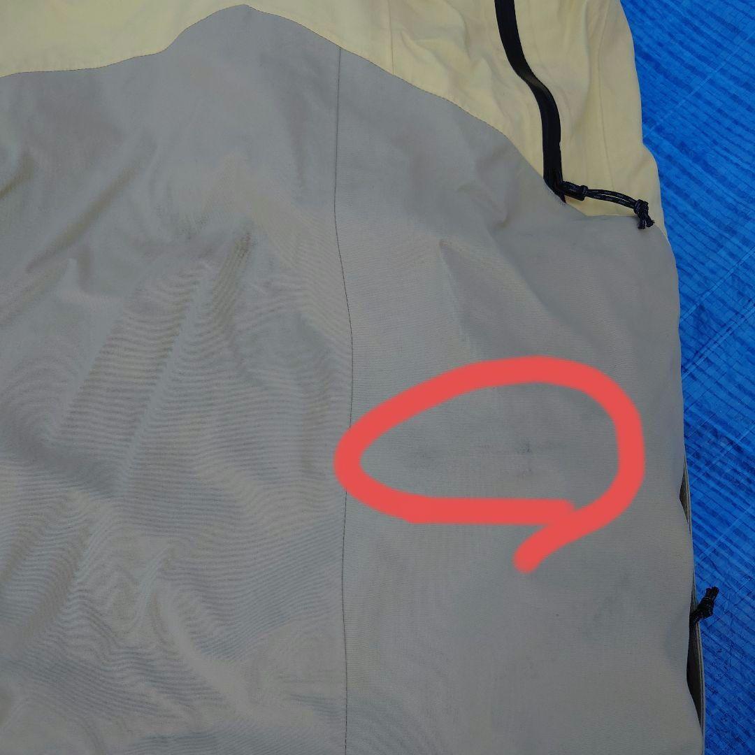 Burton [ak] スノーボードウェア　レディース ジャケットSサイズ