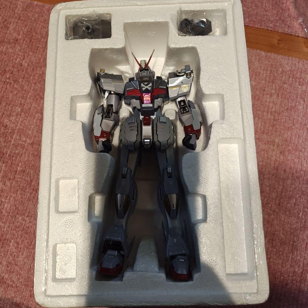 メタルビルド　クロスボーンガンダムx0 フルクロス
