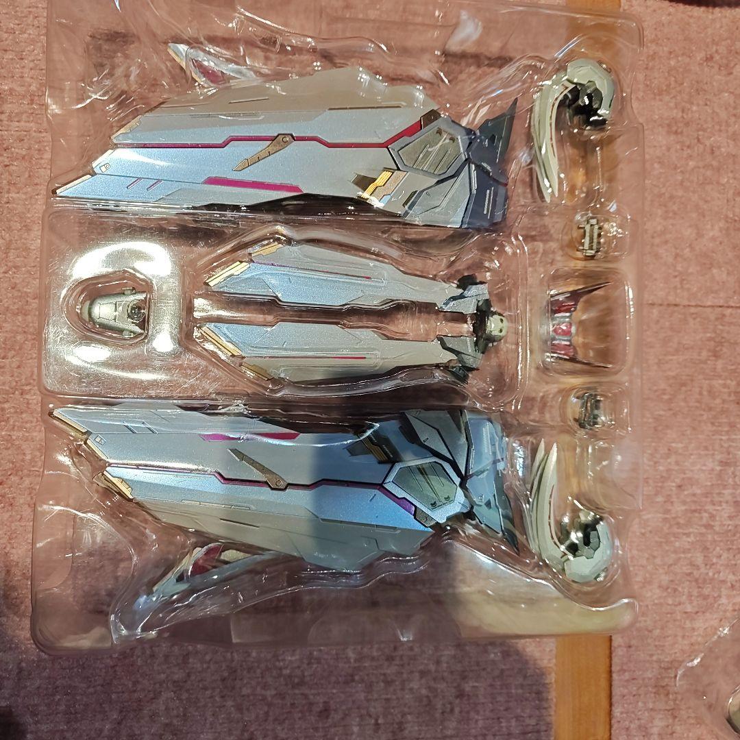 メタルビルド　クロスボーンガンダムx0 フルクロス