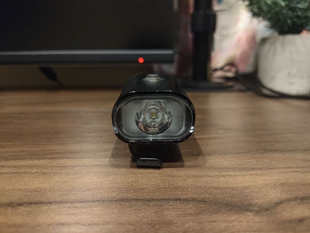 【引取限定】GARNEAU MER ロードバイク ＋LEZYNEライト＋スタンド