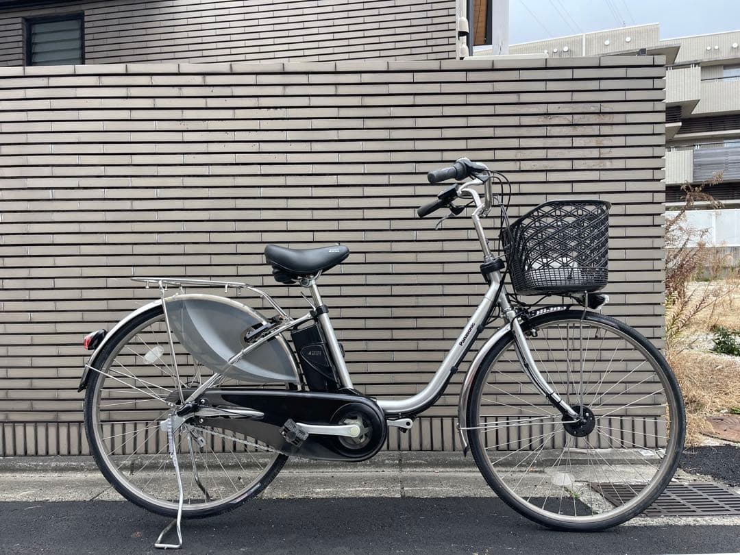 8.9ah Panasonic電動アシスト自転車 シルバー バスケット付き