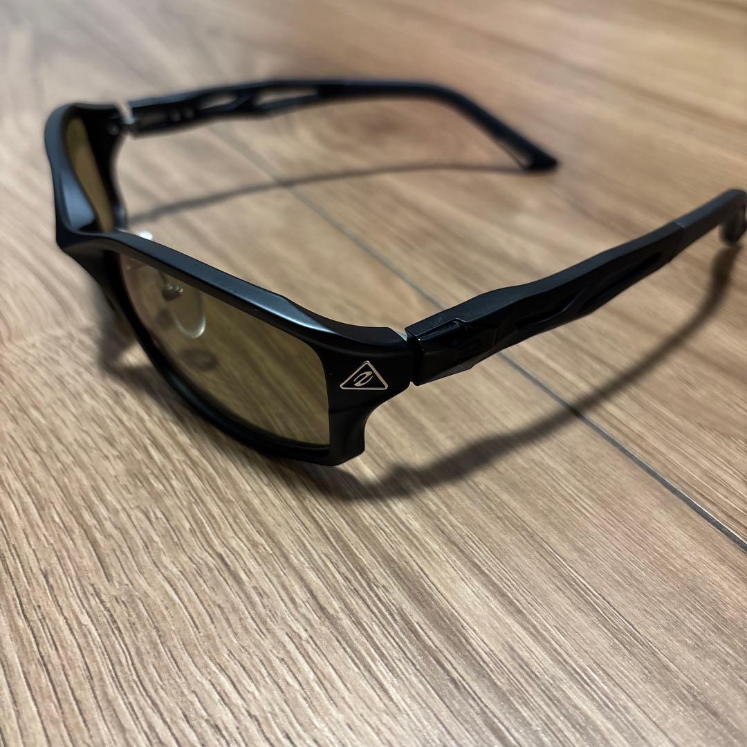 ZEQUE STEALTH サングラス　ステルス