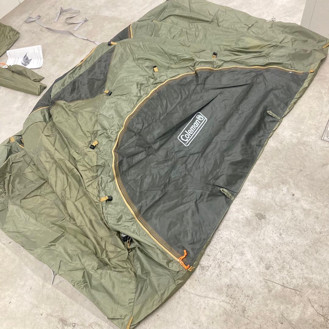 未使用　Coleman ツーリングドームST オリーブグリーン　Amazon限定