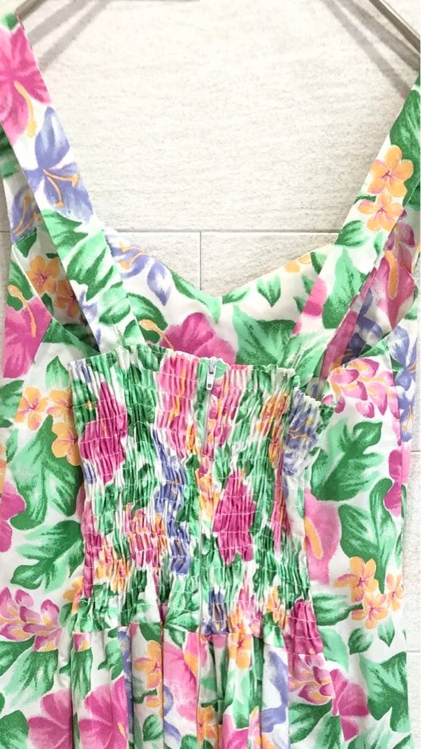 Hawaiiハワイ　ハワイムームー　セミロングドレス 膝丈　Hawaii製品