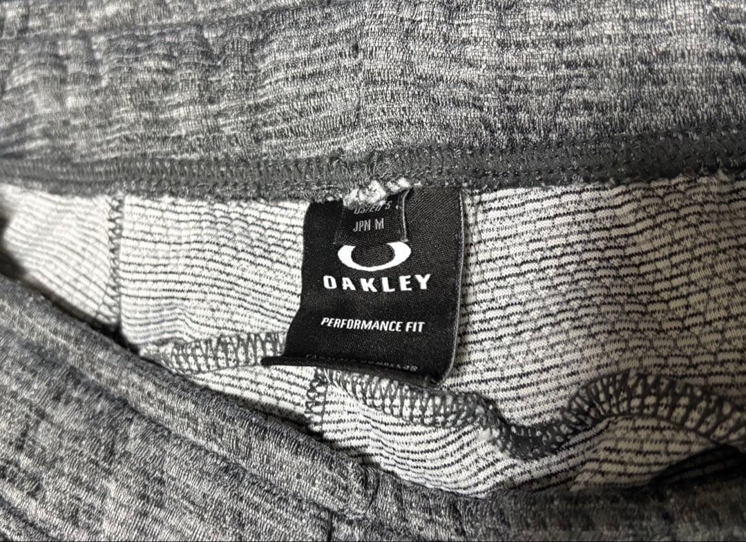 Oakley セットアップ トレーニングウエアー ジャージ 速乾 未使用在庫