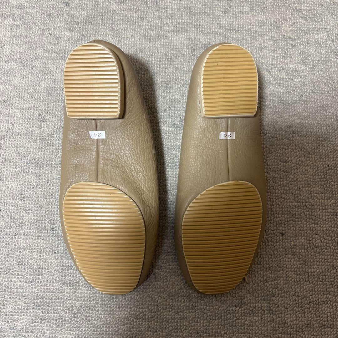バトンシューズ　24cm Chacott チャコット