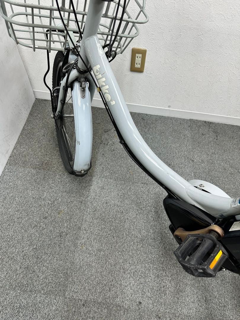 人気な車種　ブリヂストンビッケ2 電動アシスト自転車　子供乗せシート付き　買い得