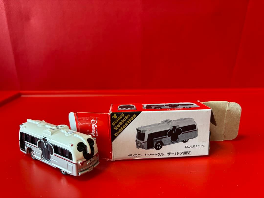 ディズニートミカ ミニカー16台セット