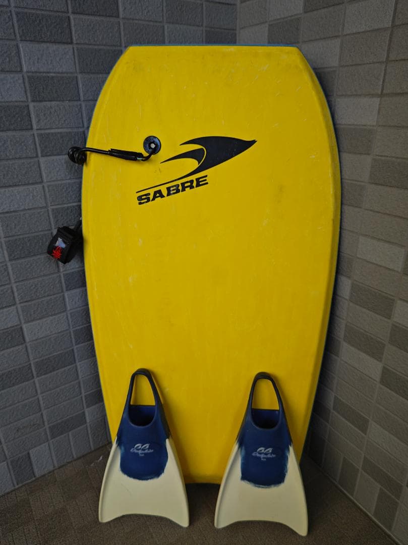 MANTA SABRE ボディボード イエロー フィン付き