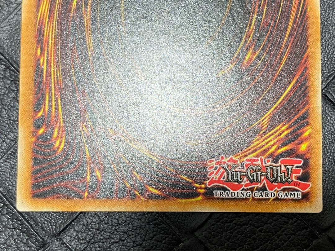 遊戯王　 青眼の白龍　ドイツ　OTS28 レリーフ　青艶　サファイアブルー