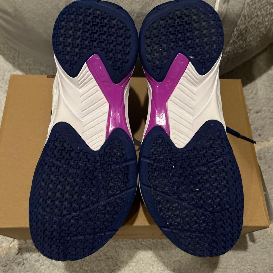 【美品】YONEX/ヨネックス　バドミントンシューズ　24㎝