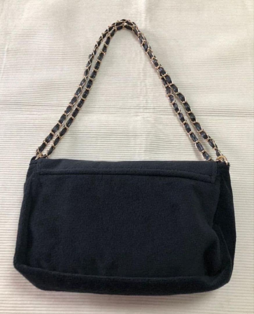 CHANEL ブラックロゴ✕ブラック　ショルダーバッグ　ノベルティ　【非売品】