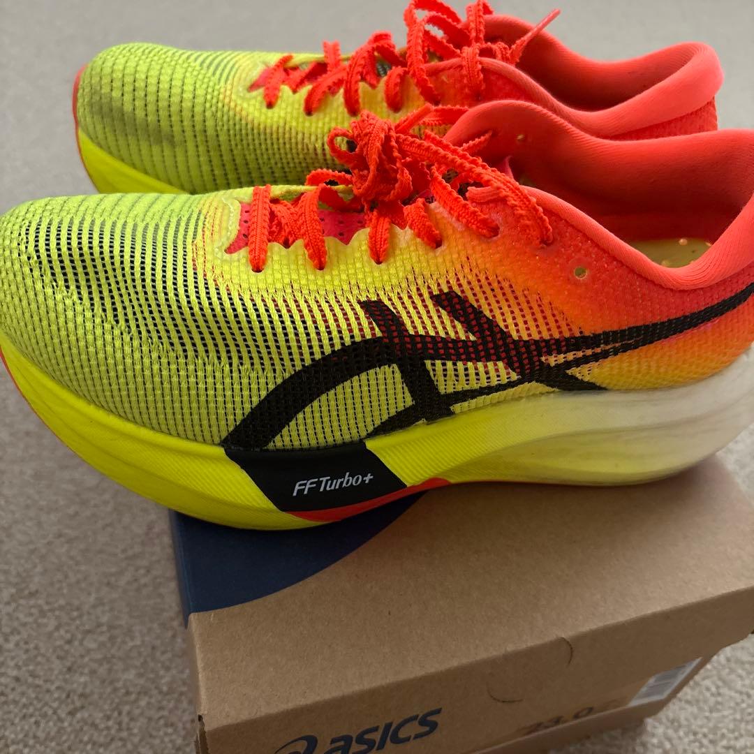 ASICS メタスピード スカイパリ　23.0