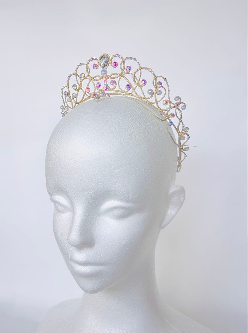 ティアラ　ゴールド　39