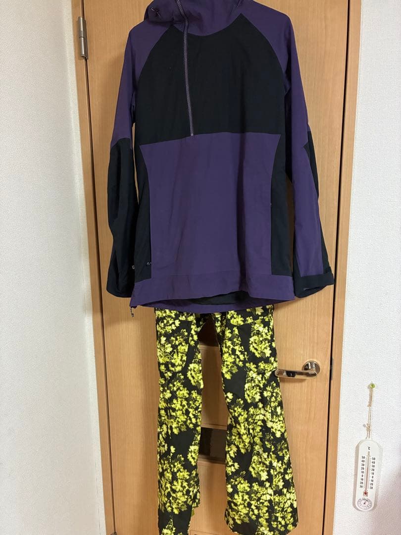 burton AK レディースウエア　上下セット