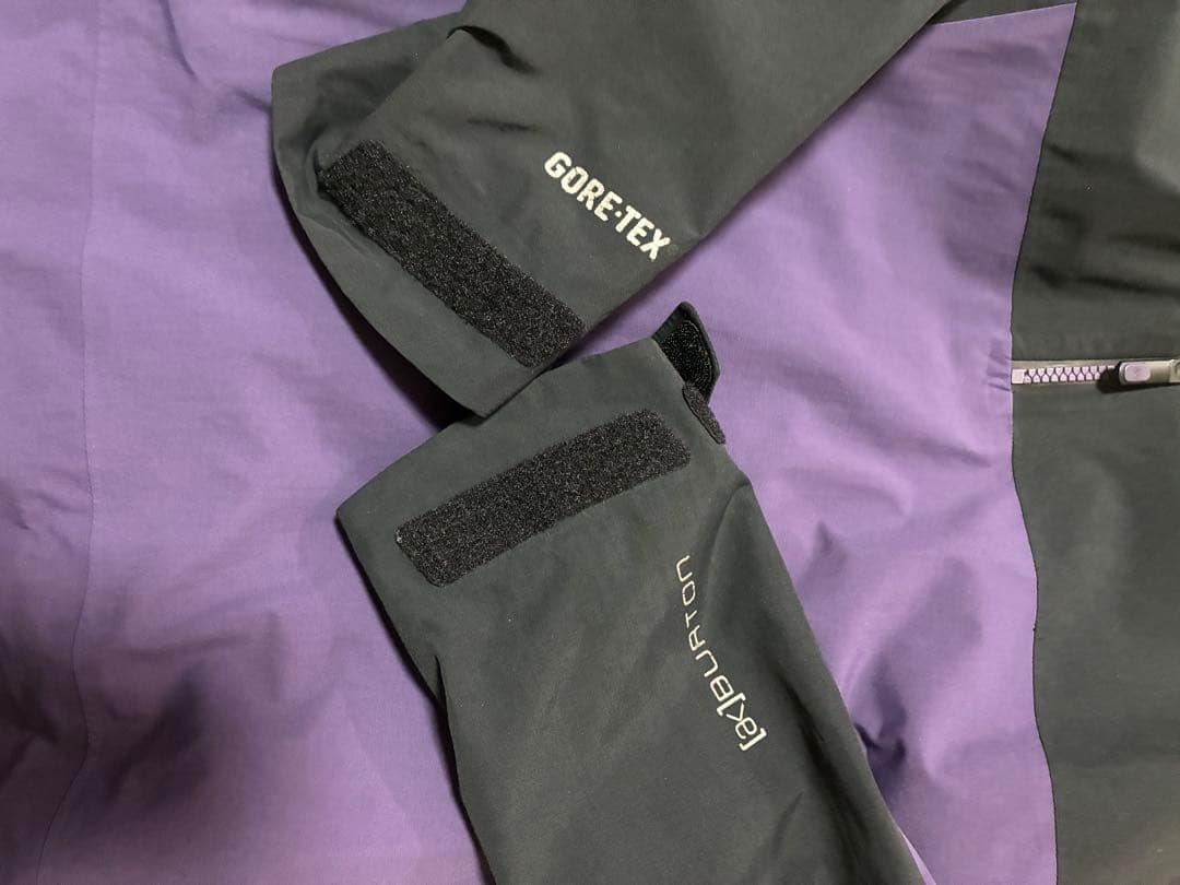 burton AK レディースウエア　上下セット