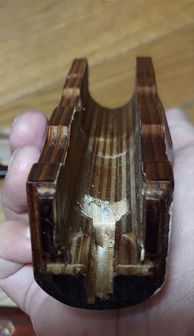 マルイAKMガスブロ SVOBODAウッドハンドガード&ストック スリング付き。