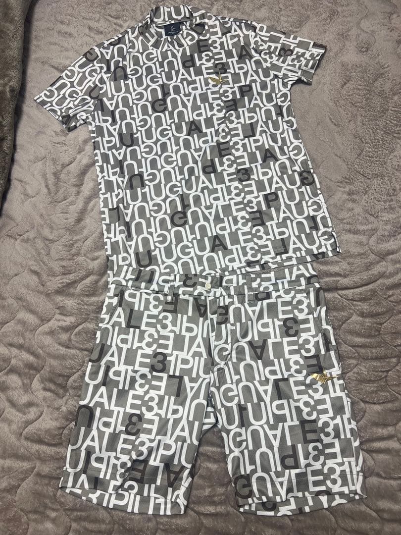 1PIU1UGUALE3 FULL MIX LOGO［BEIGE］セットアップ