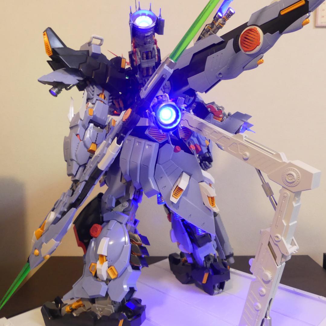 【超希少品】機甲の城　1/100 パーフェクトジオング プラモデル 初回限定版