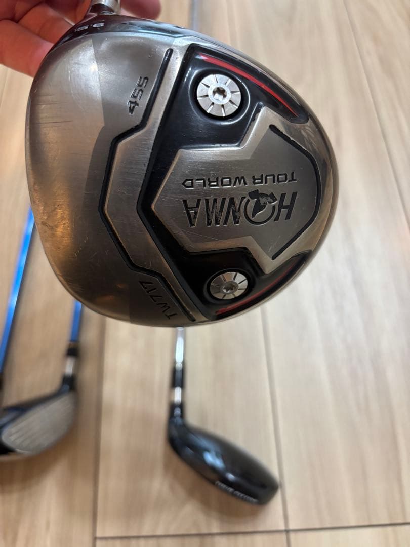 クラブ HONMA TOUR WORLD