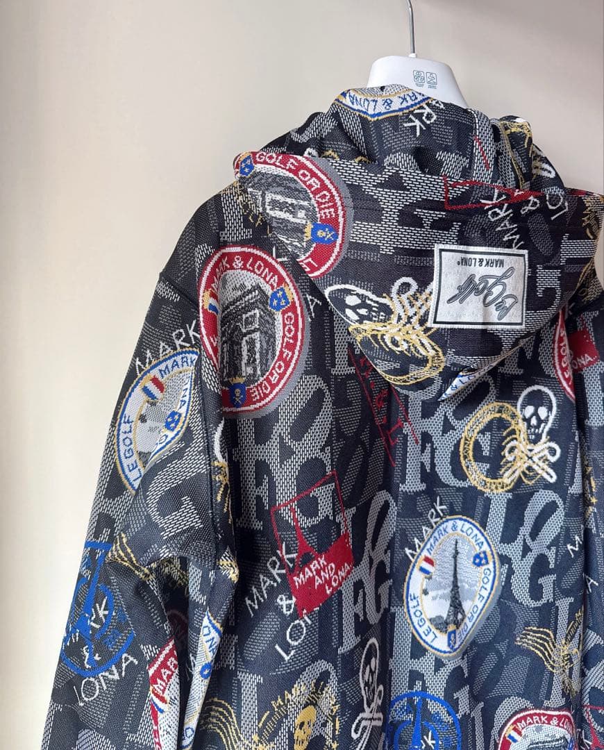 美品 ★ MARK&LONA パーカー マーク&ロナ 黒 スウェット 正規品