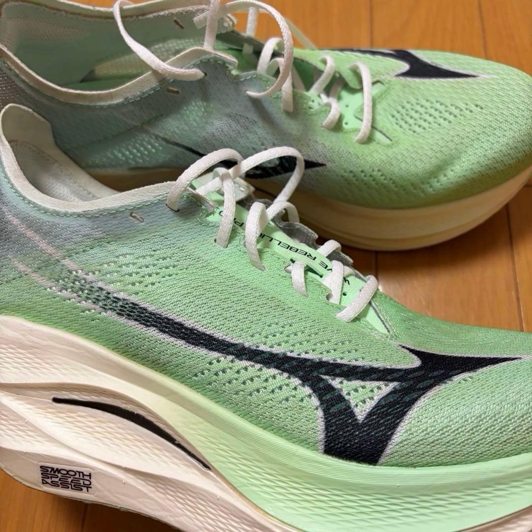 MIZUNO WAVE リベリオンプロ３　ミズノ　27cm