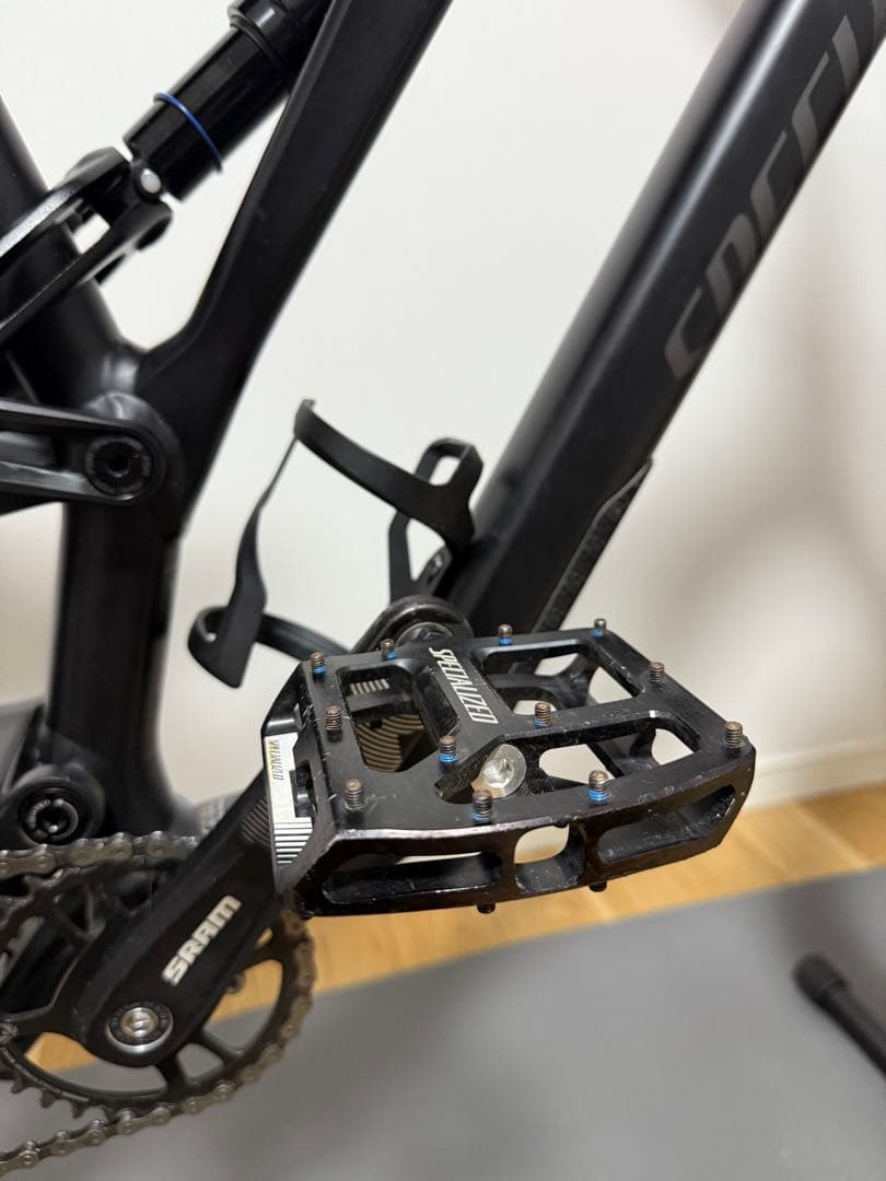 スタンプジャンパー２９インチ　新品タイヤ２つサービス　　　 S3 フルサスMTB