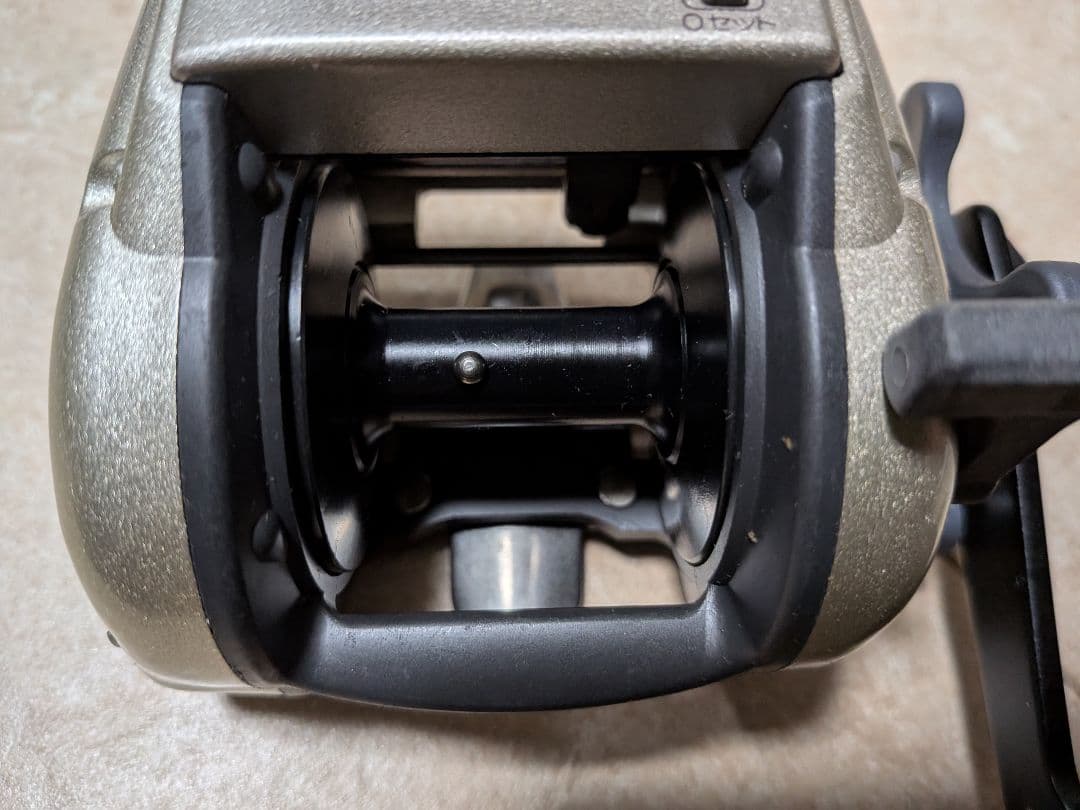 SHIMANO 電動丸 2000EV 電動リール 箱付 美品 通電未確認
