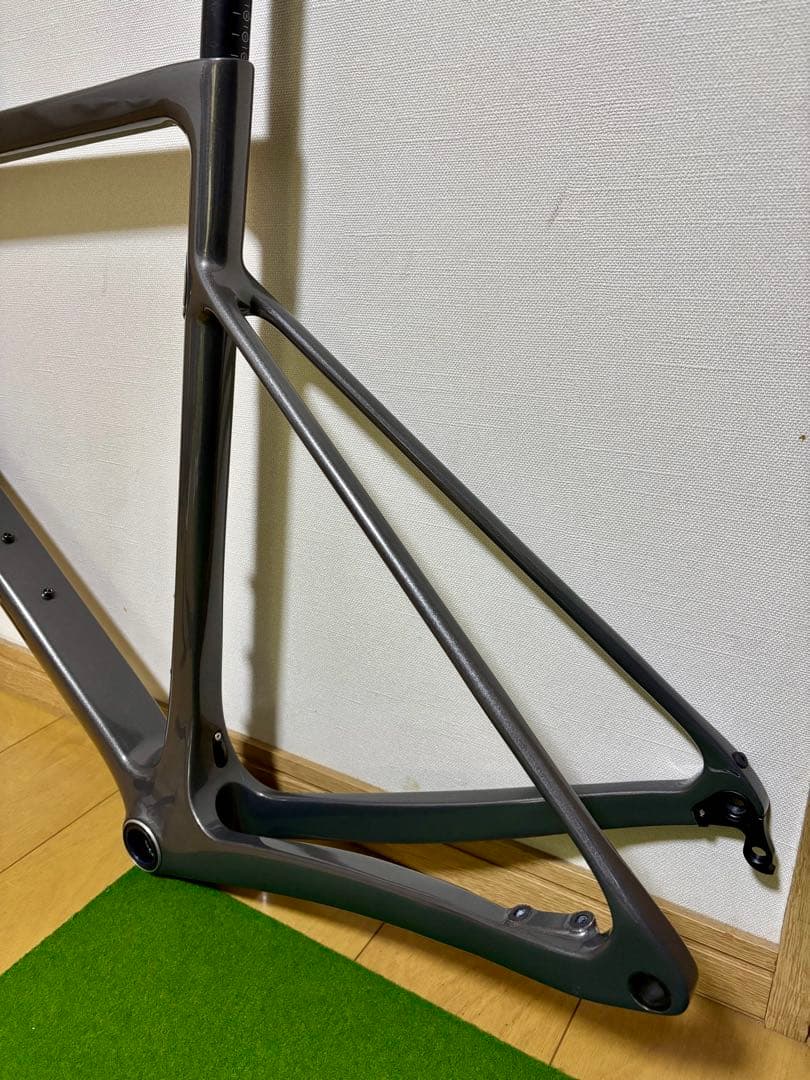 ノリノリ様用　美品GHISALLO GE-110 L(54) カーボンフレーム