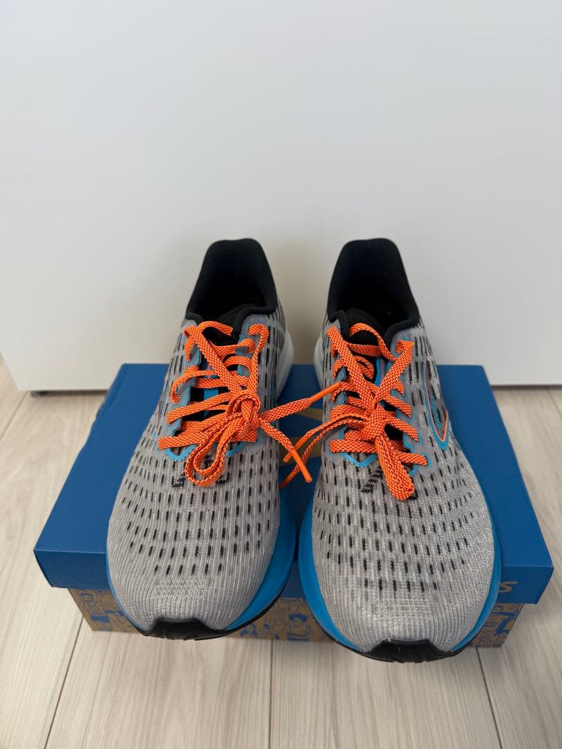 Brooks ハイペリオン　ランニングシューズ グレー/オレンジ　26cm
